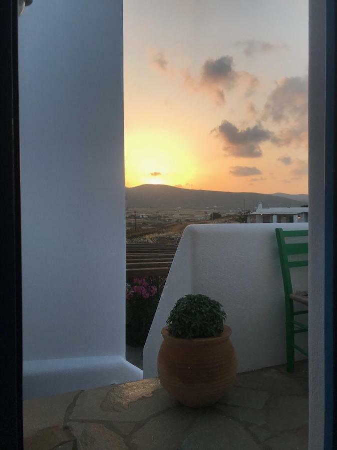 Paros Book'Inn Piso Livadi Eksteriør bilde